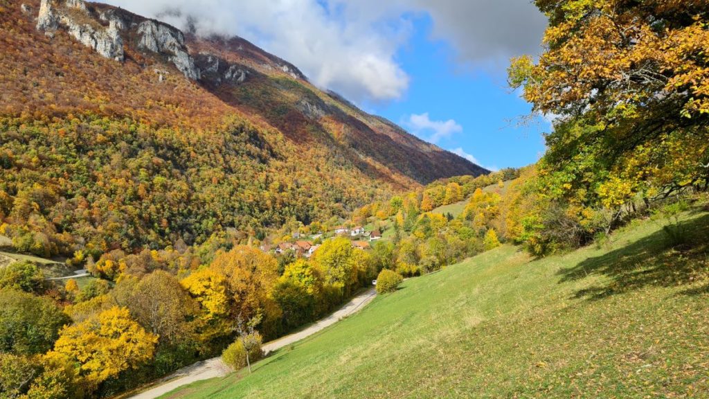 photo paysage montagne chartreuse automne