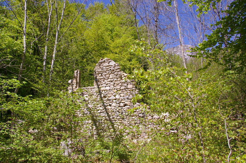 Ruine de moulin - Les Combes